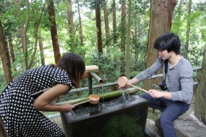 Cleansing before entering Chusonji Temple. 