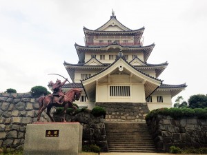 Chiba Castle: Discovered this hidden gem while walking through Inohana Park