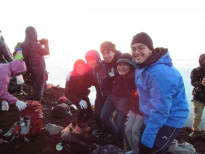 Fuji Squad: Victory picture at the summit! ~ Sasha Yamada