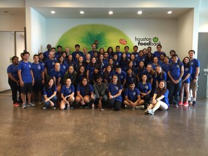Houston Food Bank Joined one of activities of the Outreach Day this weekend, in which students support refugee people, and helped packaging food at Food Bank. ~ Toshihiro Takada 