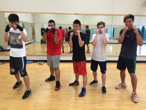 Using English in the club activity Joined the Rice boxing club and tried to speak to a large group of people in English. ~ Toshihiro Takada
