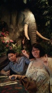 Having lunch at the Rain Forest Café with my lab-mate ~ Ayaka Yoshida 